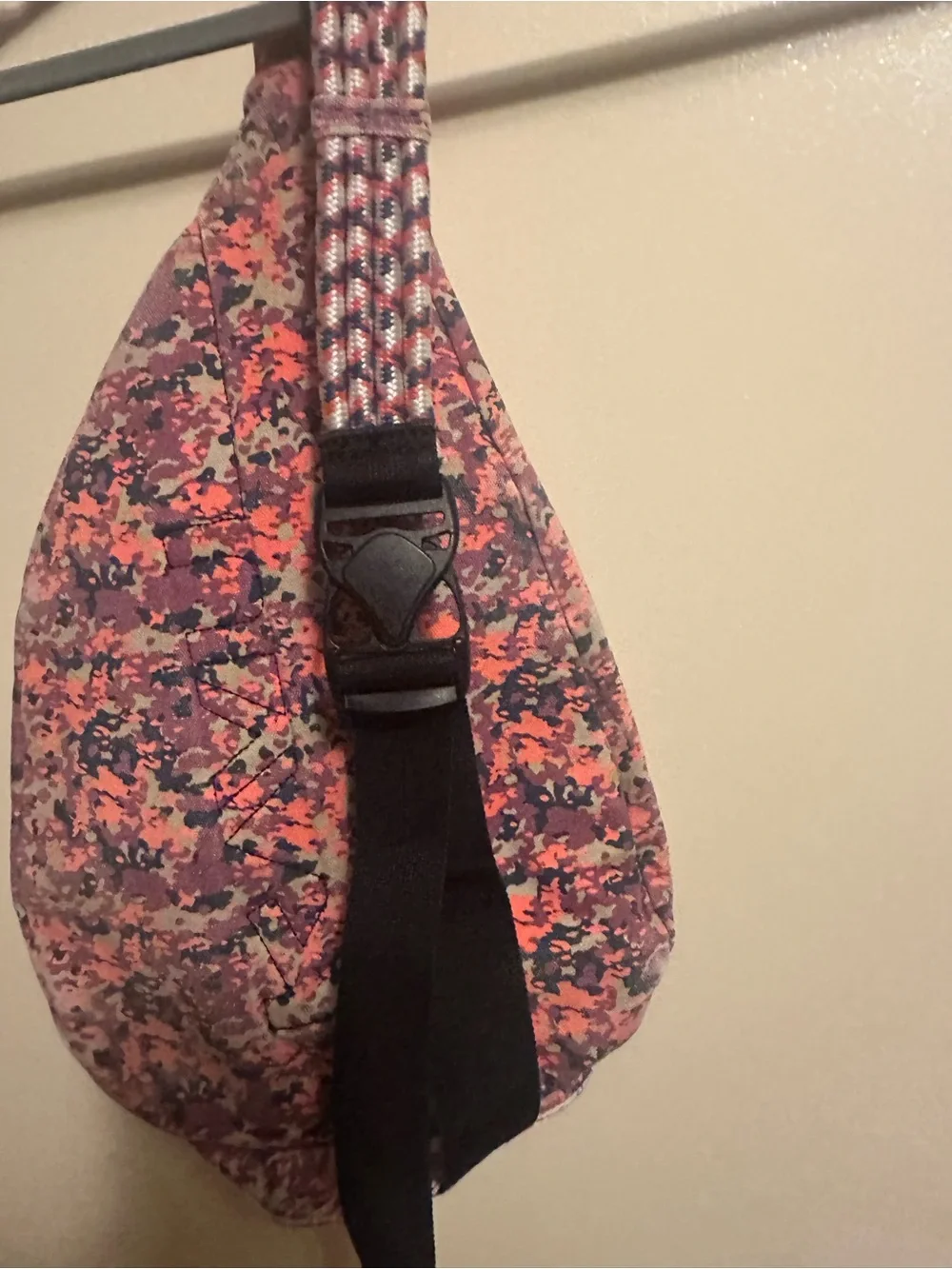Kavu Pink Camo Rope Sling Bag